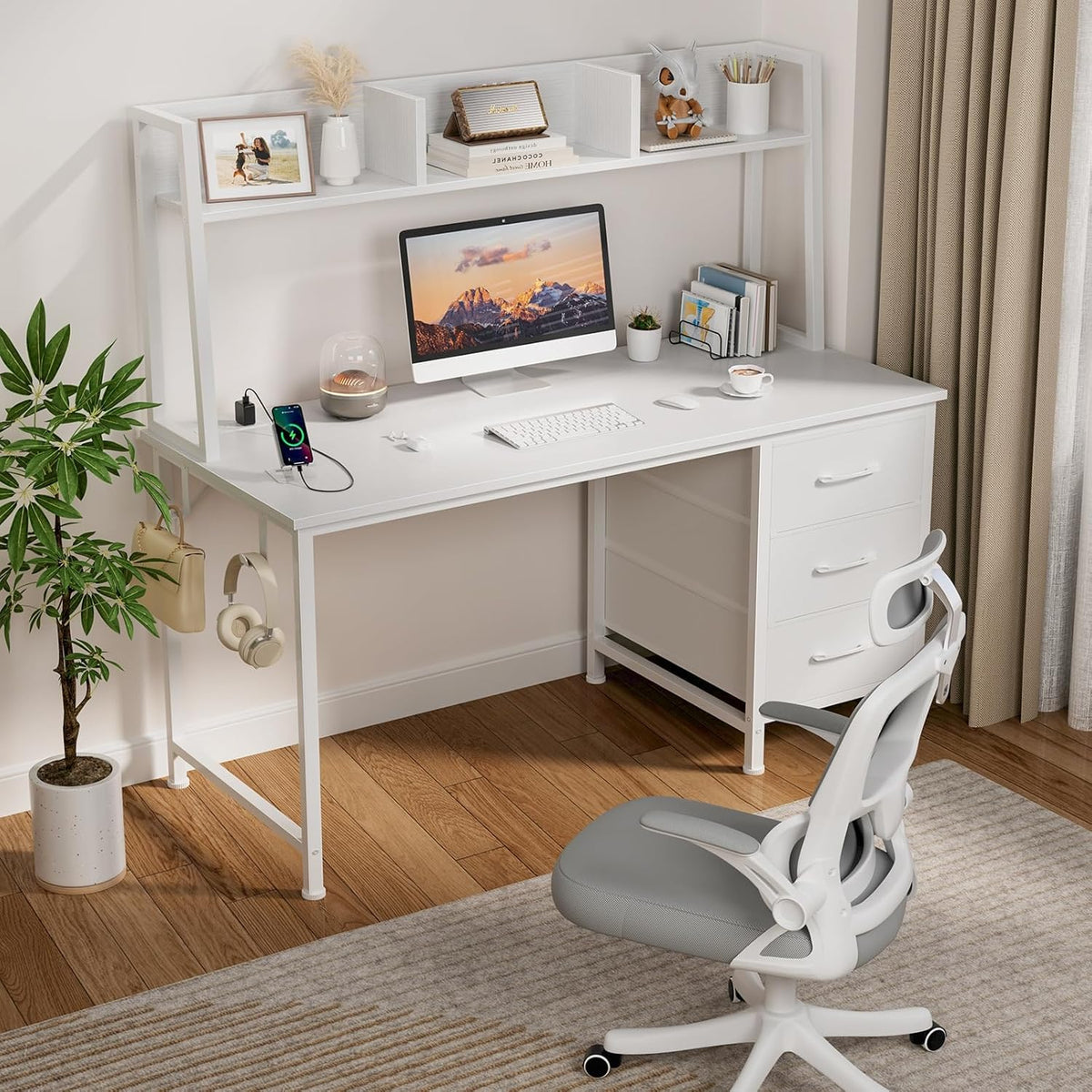 White 47" Desk with Hutch & Drawers